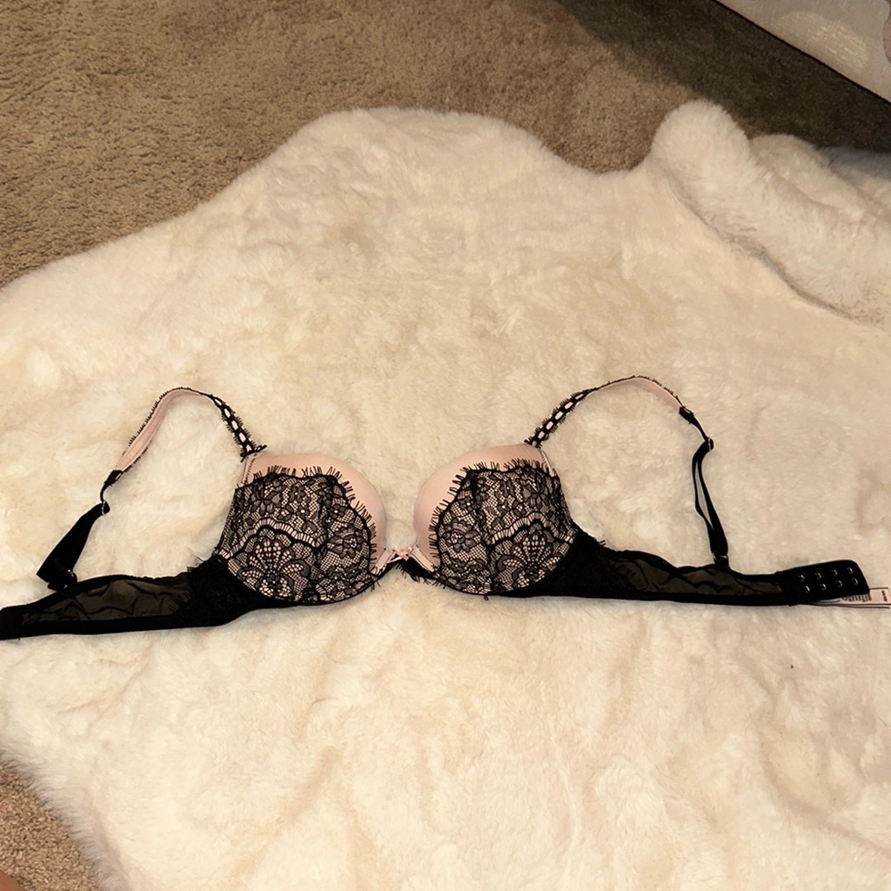Victoria’s Secret push-up bra